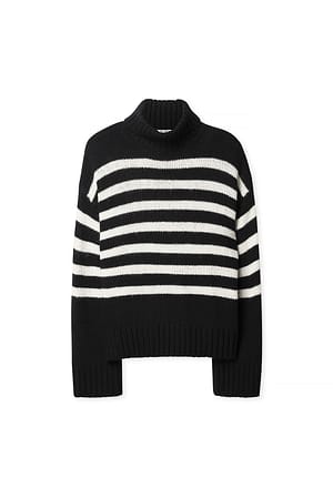 Black/White Stripe Turtle Neck Knitted Striped Sweater