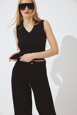 Black V-Neck Sleeveless Top