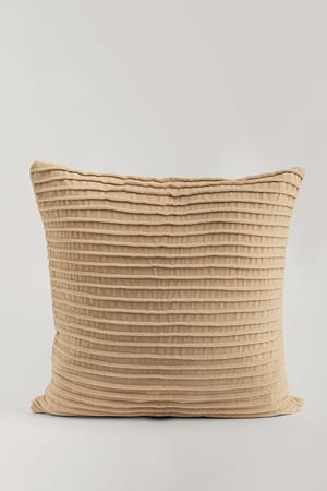 Image 2 of 4