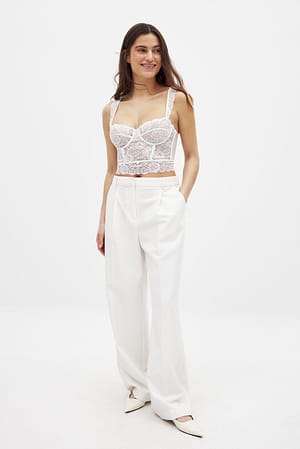 Offwhite Wide Strap Lace Cup Corset