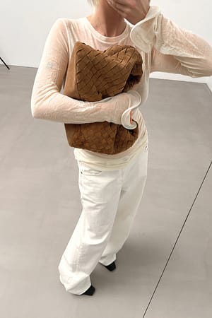 Image 4 of 7