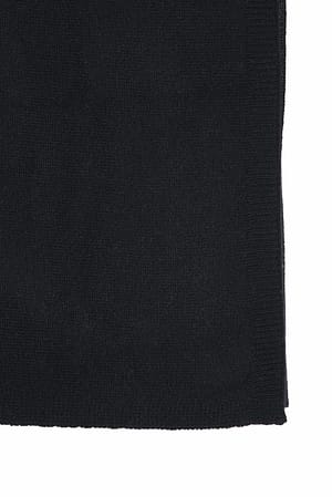 Black Wool Knitted Scarf