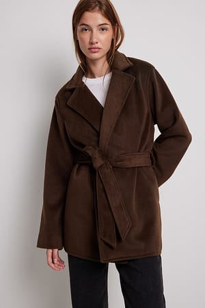 Brown Frakke med bælte
