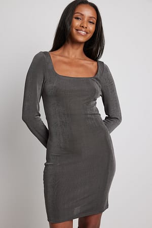 Grey Mini-jurk met diepe halslijn