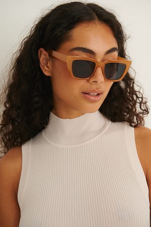 Caramel Basic Squared Sunglasses