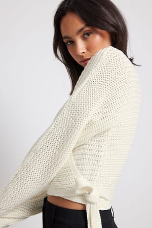Offwhite Ribgebreide overlap sweater