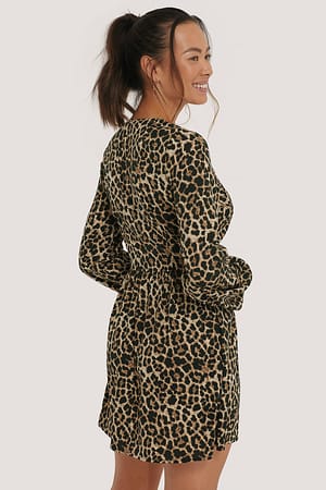 Leopard Sukienka Mini O Fasonie Kopertowym