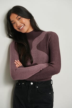 Mauve Patroon gebreide sweater met hoge halslijn