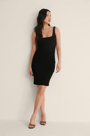 Black Geribde mini-jurk met vierkante halslijn