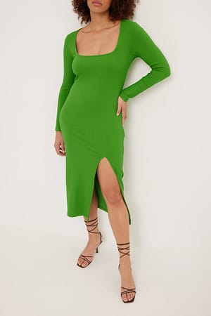 Green Kleid mit Schlitz
