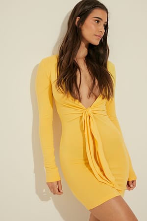 Yellow Mini-jurk met knoopdetail