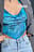 Wasserfall-Singlet mit Babylock Detail