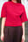 Tailliertes Baumwoll-T-Shirt mit Trichterausschnitt