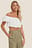 Off-Shoulder Top Met Pof