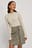 Gerippter Strickpullover Mit Hohem Ausschnitt