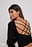 Bluse mit spitzen Schulterriemen