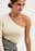 Top met blote schouder