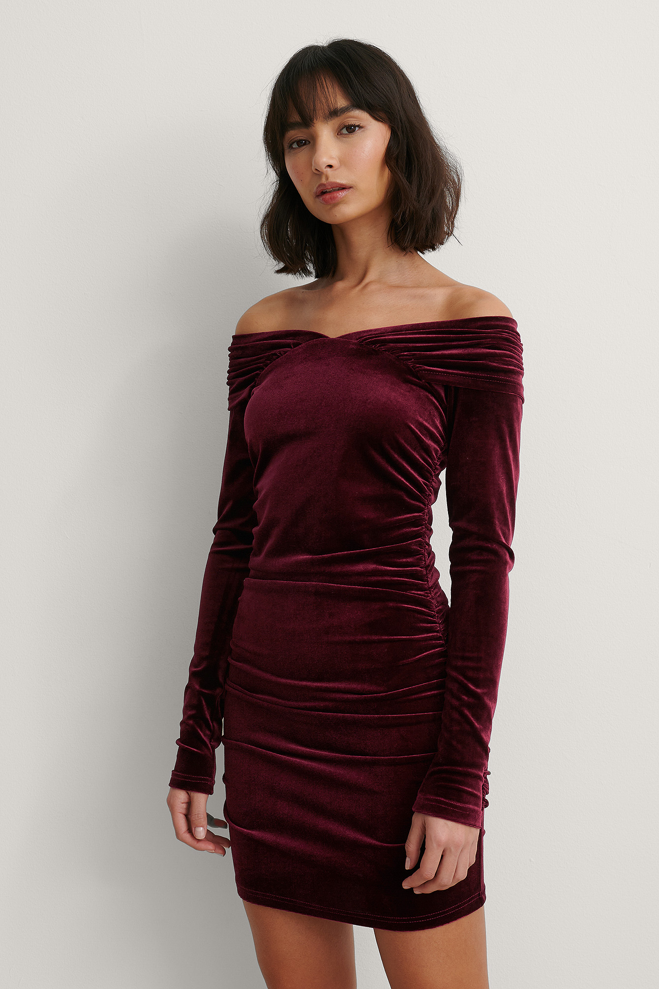 Bordeaux Bare Shoulder Velvet Dress