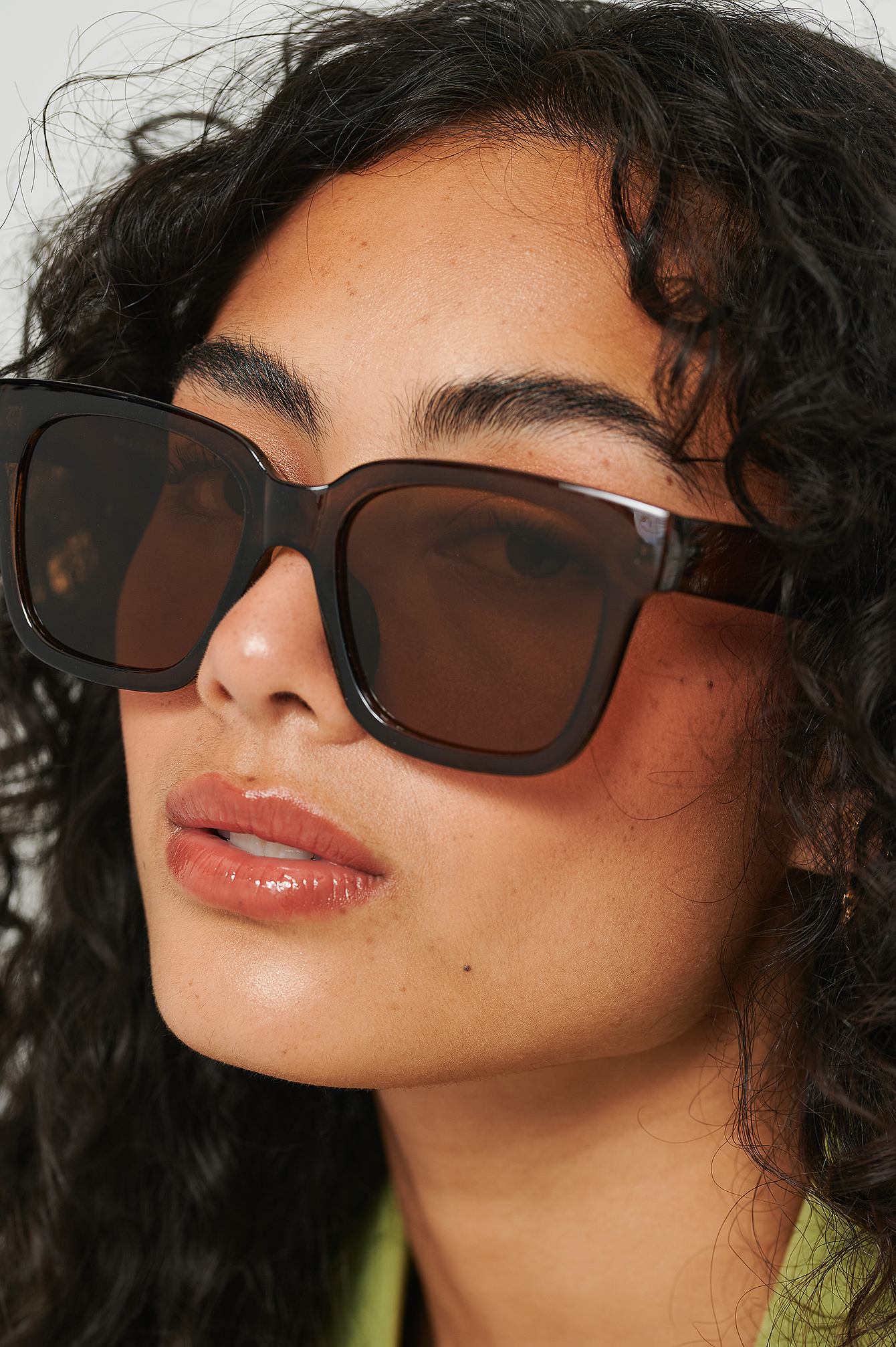 Brown Big Rounded Edge Recycled Sunglasses