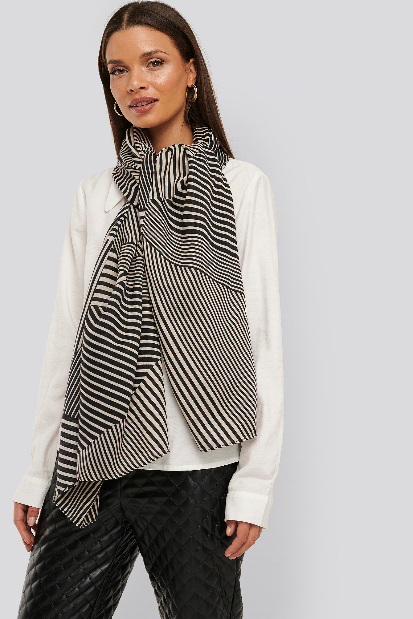 Black/Nude Graphic Patterned Big Woven Scarf