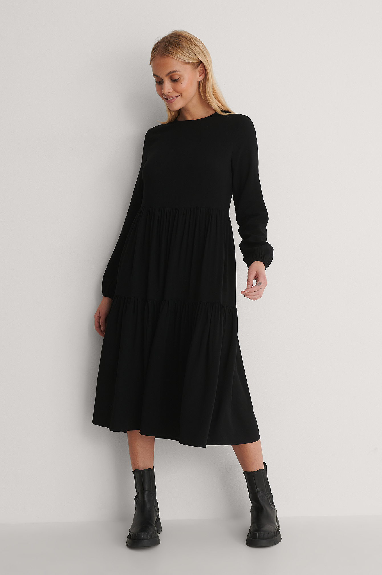 Black Long Sleeve Printed Flounce Dress