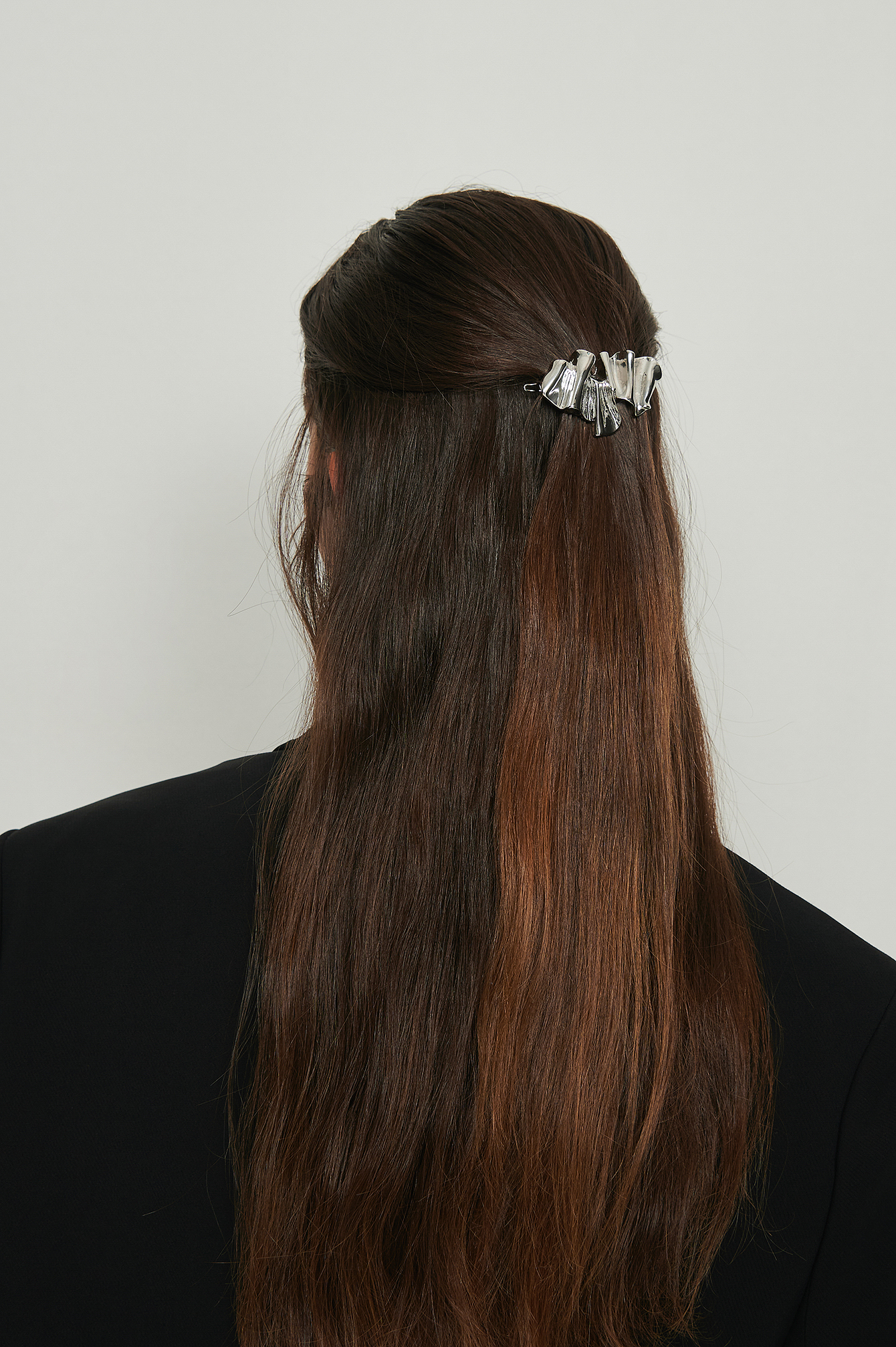 Silver Ruffled Plate Recycled Hair Clip