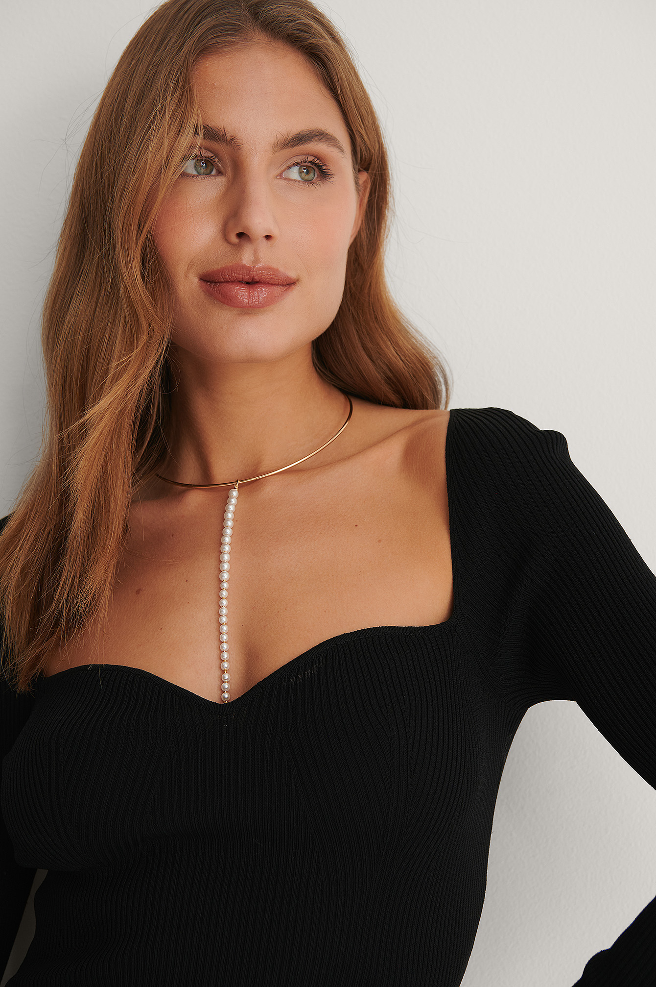 Gold/White Slim Pearl Drop Necklace