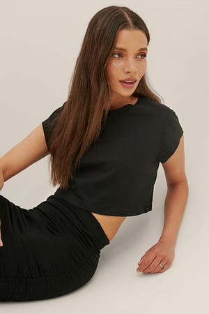 Black Cropped Jersey Tee