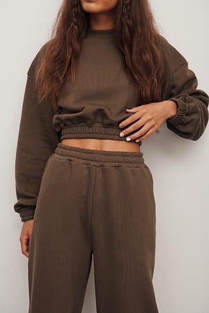 Brown Sweatshirt Oversize com Cintura Cortada