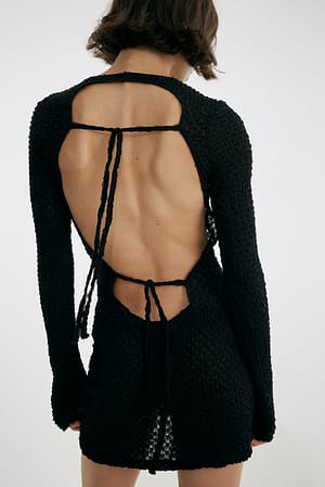 Black Sukienka mini z detalami z tyłu