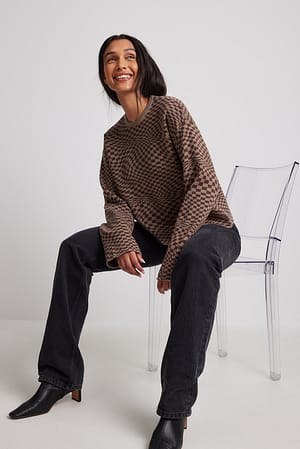 Brown Check Strikket sweater i jacquard