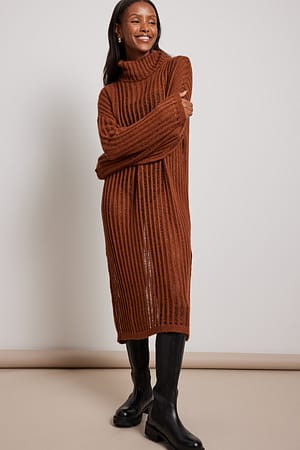 Rust Sukienka midi zakrywająca szyję