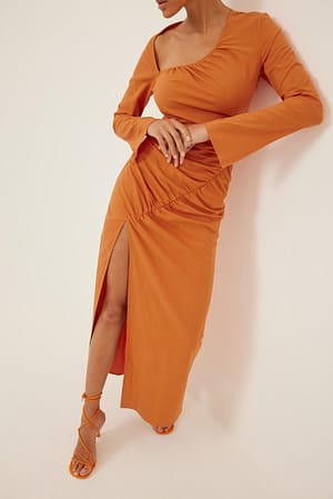 Burnt Orange Vestido maxi em linho com pormenores plissados