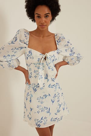 Blue/Paisly Print Vestido mini de lino con cierre frontal