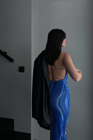Swirl Blue Print Vestido maxi con detalle de tirantes en la espalda