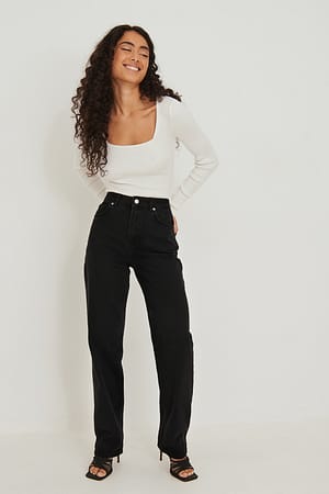 Black Jeans com Corte Reto Cintura Subida orgânicas