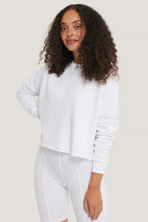 White Basic Cropped Sweater