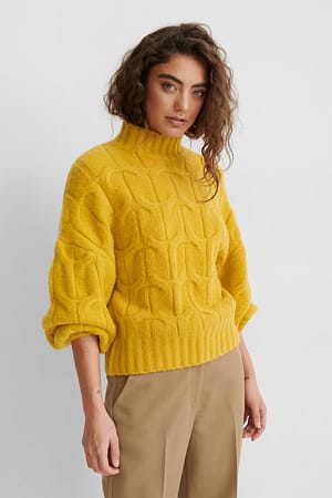 Yellow Sweter Z Dzianiny