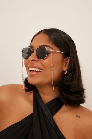 Silver Chain Detailed Metal Sunglasses