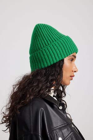Strong Green Chunky Knitted Soft Beanie