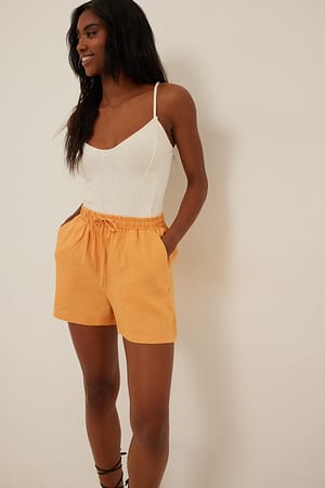 Orange Pantalón corto de lino con cintura elástica