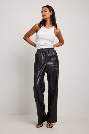 Black PU-bukser med elastisk midje