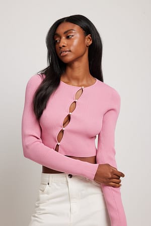 Dusty Pink Finstrikket sweater med perleknapdetalje