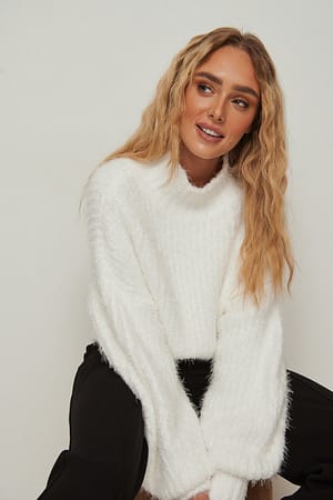 Offwhite Dunet strikket rullekravesweater