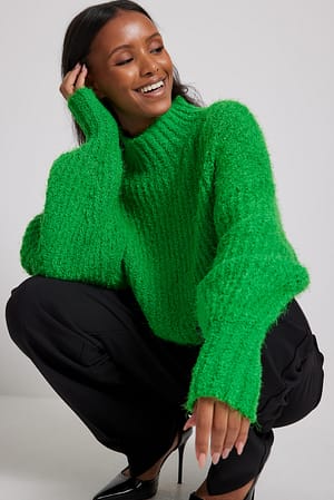 Green Fluffy gebreide sweater met turtleneck