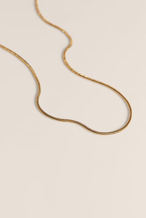 Gold Guldbelagt tynd halskæde i slangedesign