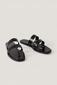 Black Leather Toe Ring Strap Sandals