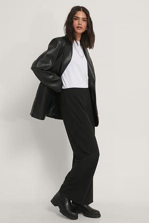 Black Rette bukser med elastisk midje