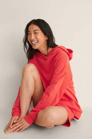 Red Ekologisk oversize hoodie med ficka