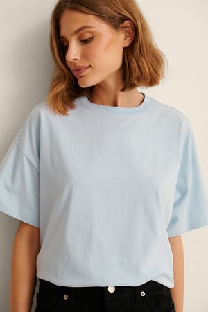 Light Blue Oversized T-skjorte med 3/4-ermer